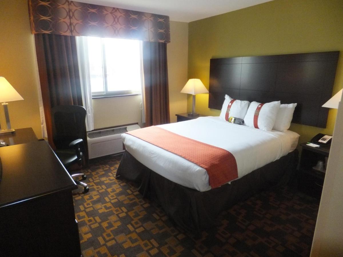 Holiday Inn Mount Prospect-Chicago Habitación foto